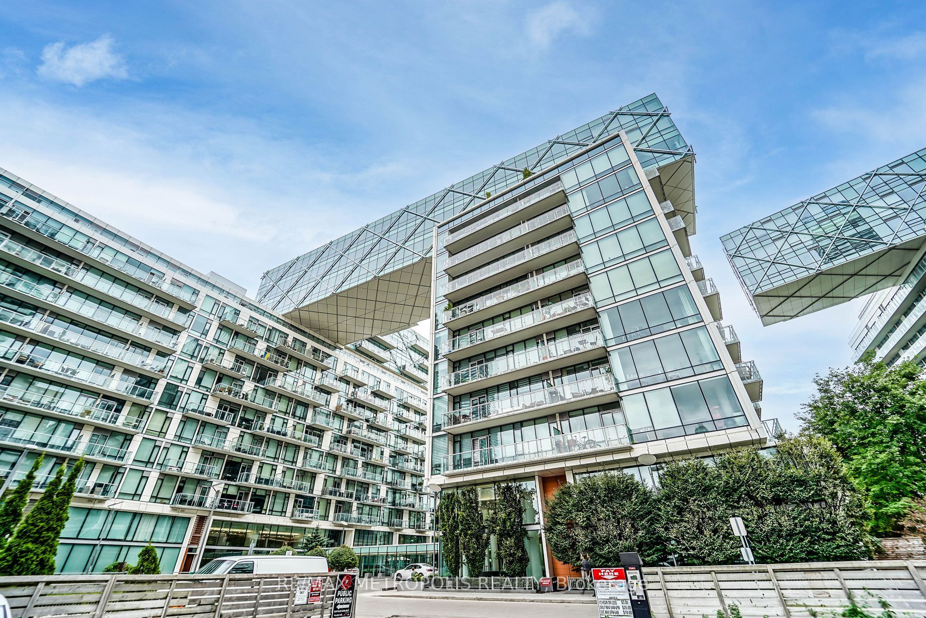 I have sold a property at 706 39 Queens QUAY E in Toronto
