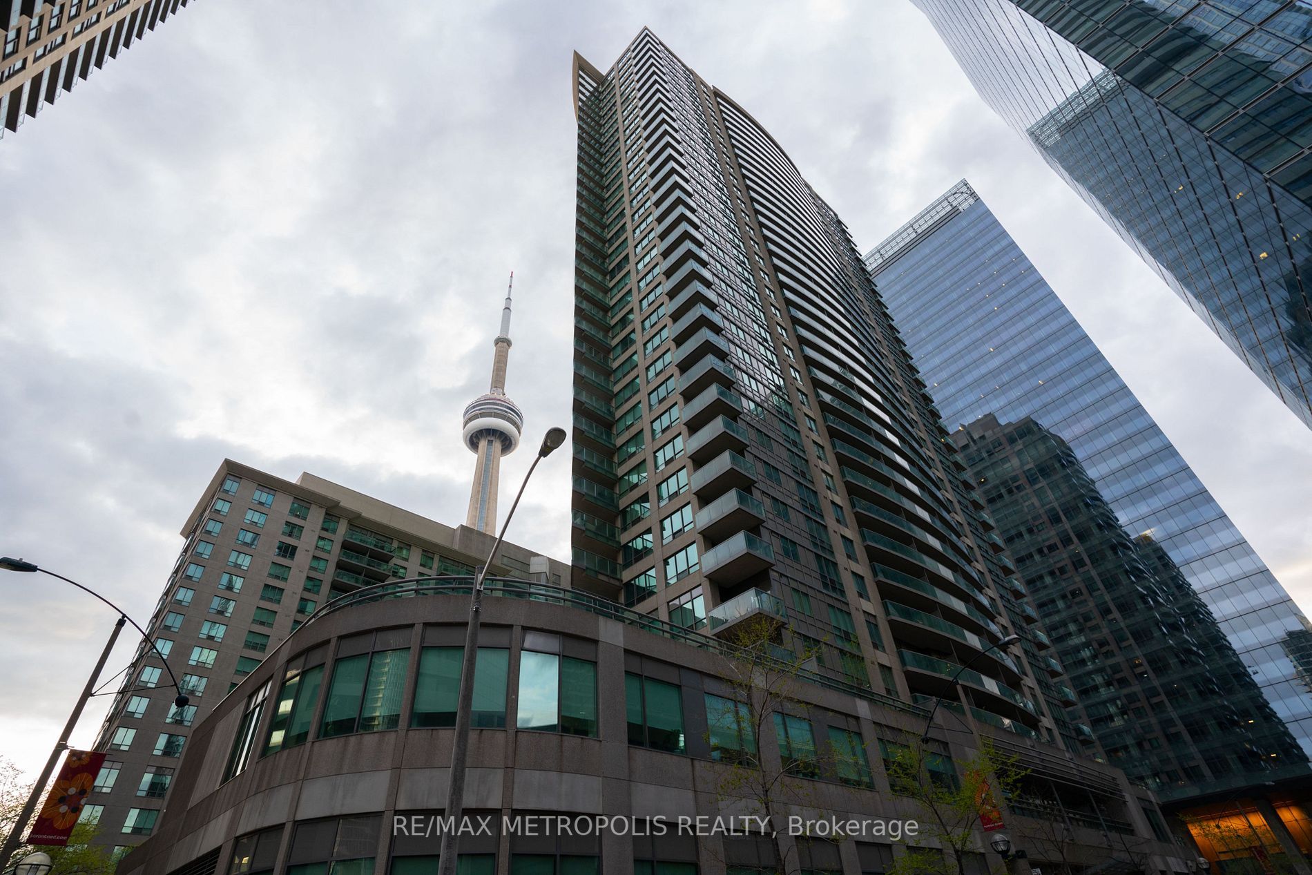 I have sold a property at 1606 30 Grand Trunk CRES in Toronto
